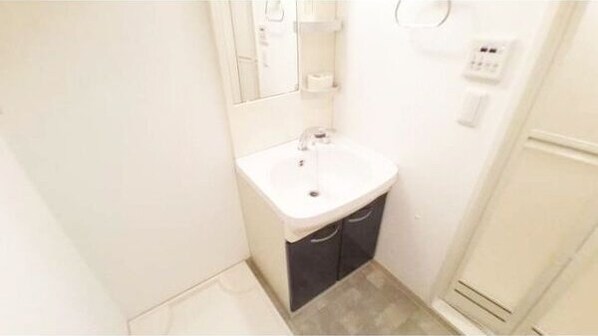 アスリート江坂II番館の物件内観写真